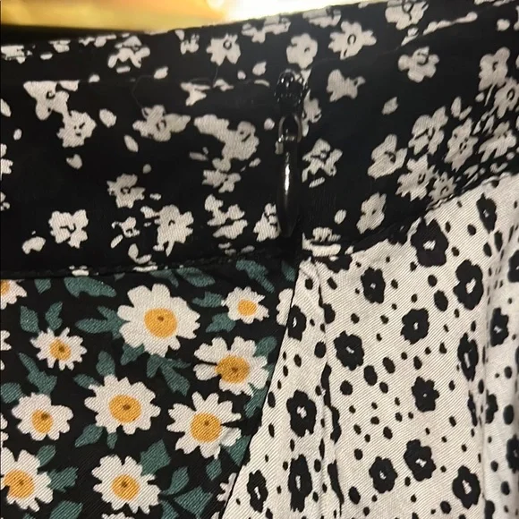 UMGEE Chic Asymmetrical floral skirt - Picture 6 of 8